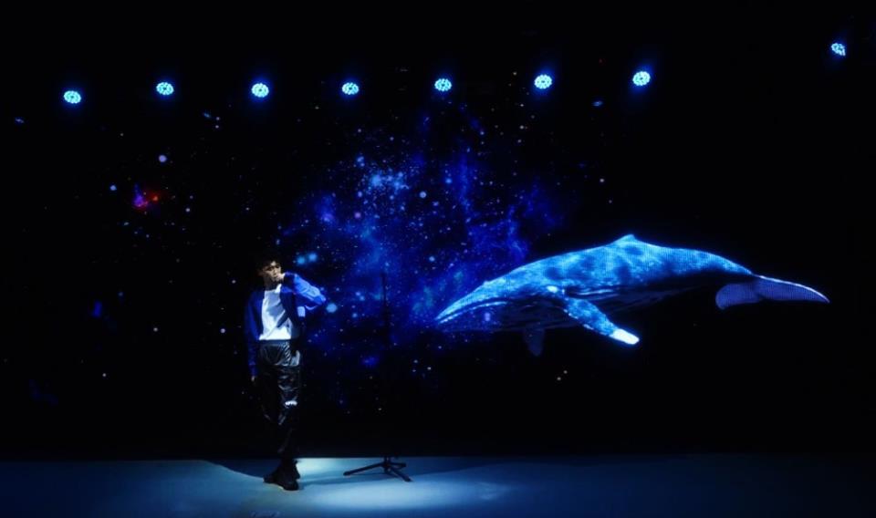 舞美行業新寵：全息投影幕高科技展現